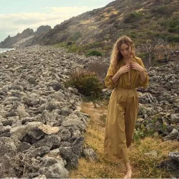 Doen Valentin Pant in Bay Leaf - Picture 2 of 9